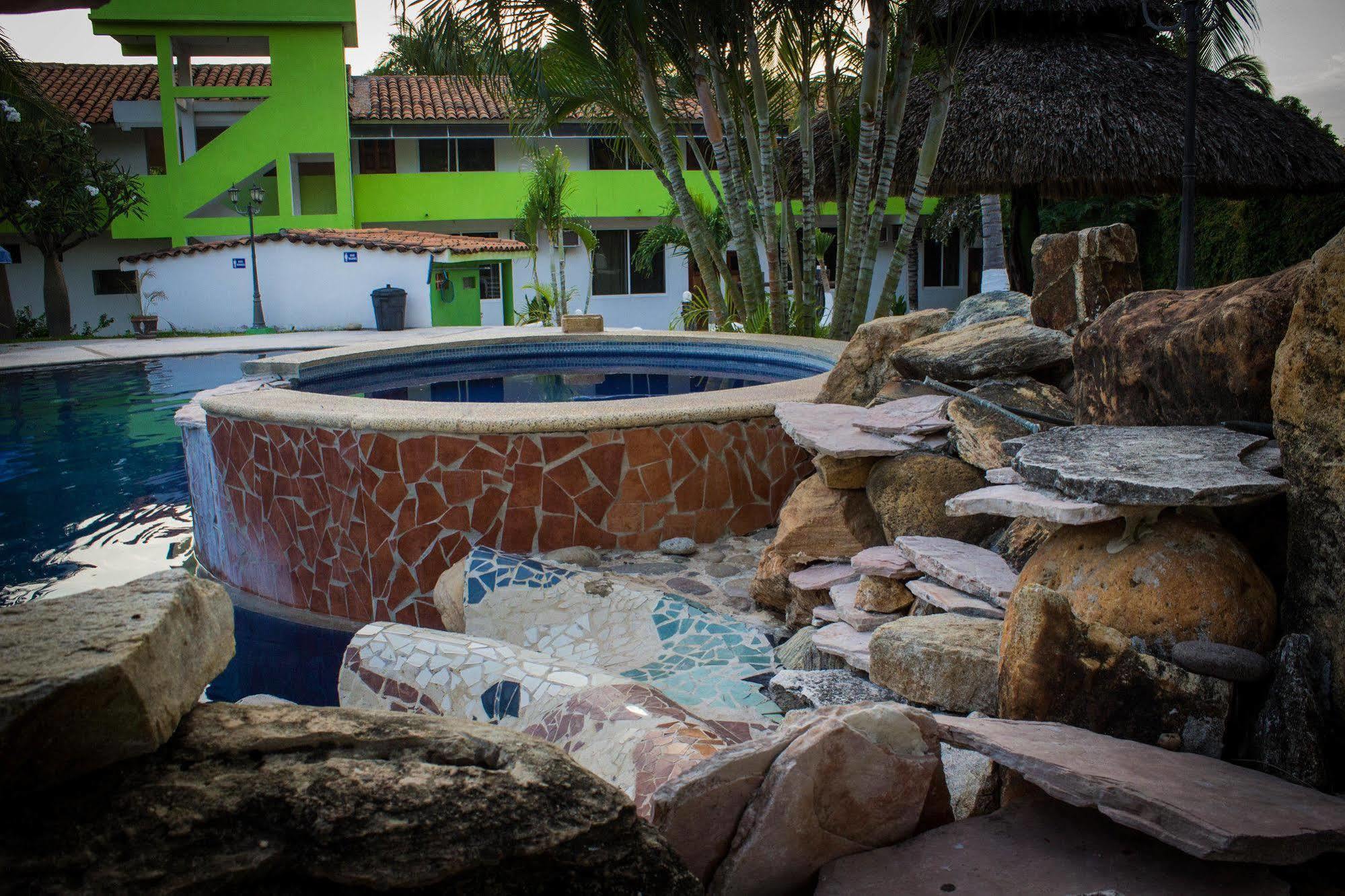 Hotel & Suites Punta Esmeralda Puerto Escondido  Ngoại thất bức ảnh